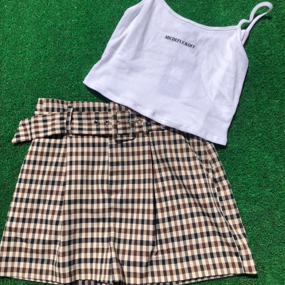 Patterned high waisted shorts